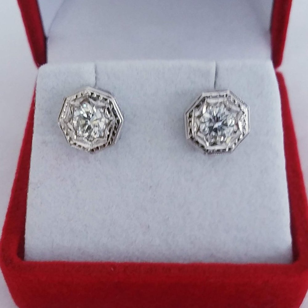 Art Deco 1920"s-30"s VS1 F Diamond Earrings 14kWG